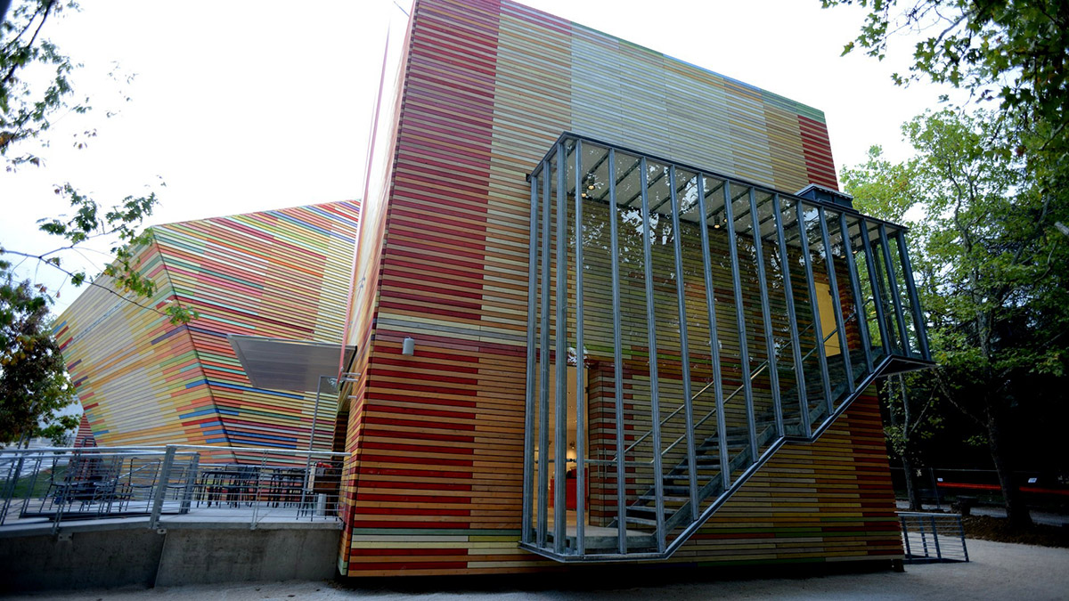 auditorium_21